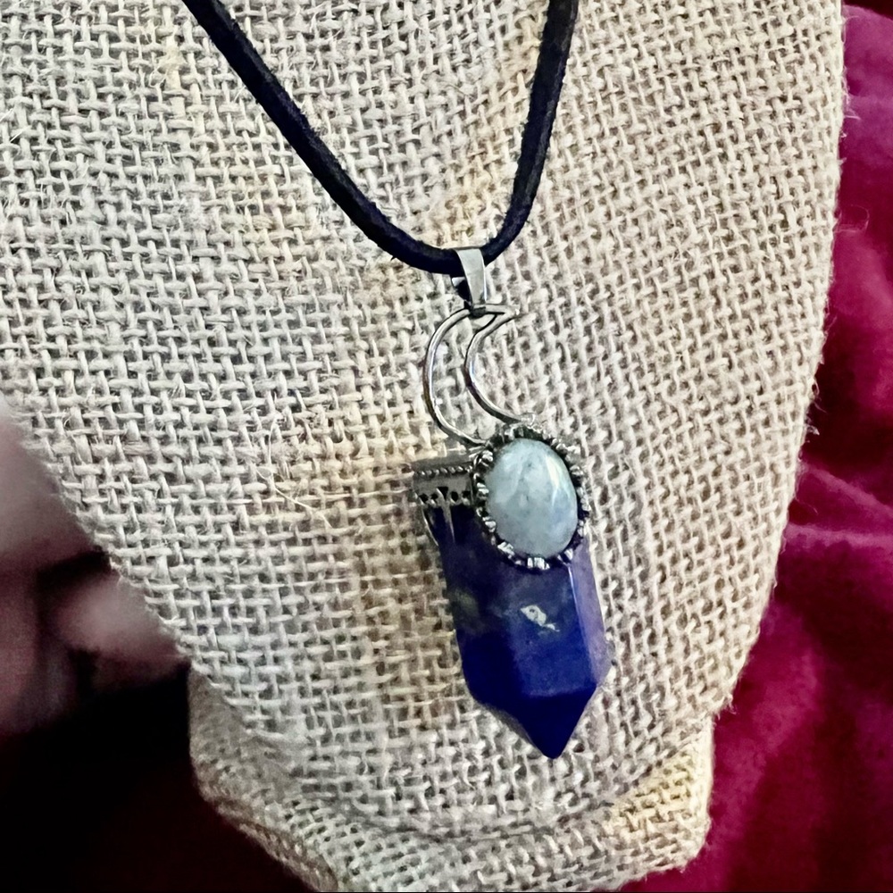 Lapis lazuli labradorite moon gun black Suede necklace
